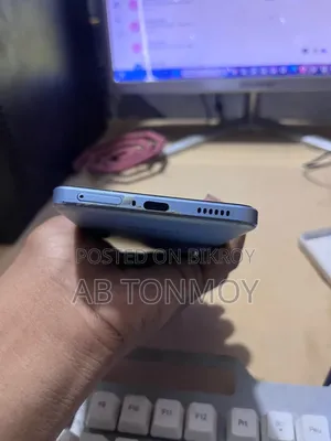 iQOO 256 GB Blue