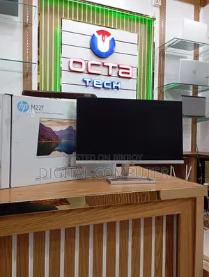 HP M22f Monitor