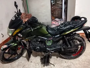 হিরো হাঙ্ক ২০১৮ গ্রিন