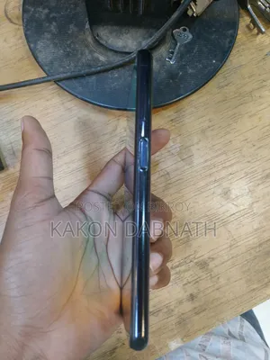 স্যামসাং গ্যালাক্সি এম৩২ ৬ জিবি কালো