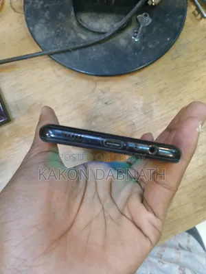 স্যামসাং গ্যালাক্সি এম৩২ ৬ জিবি কালো