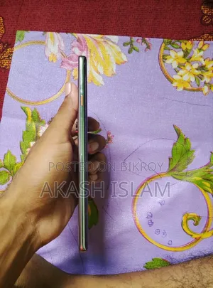 টেকনো ক্যামন ৪০ প্রো ৪জি ২৫৬ জিবি