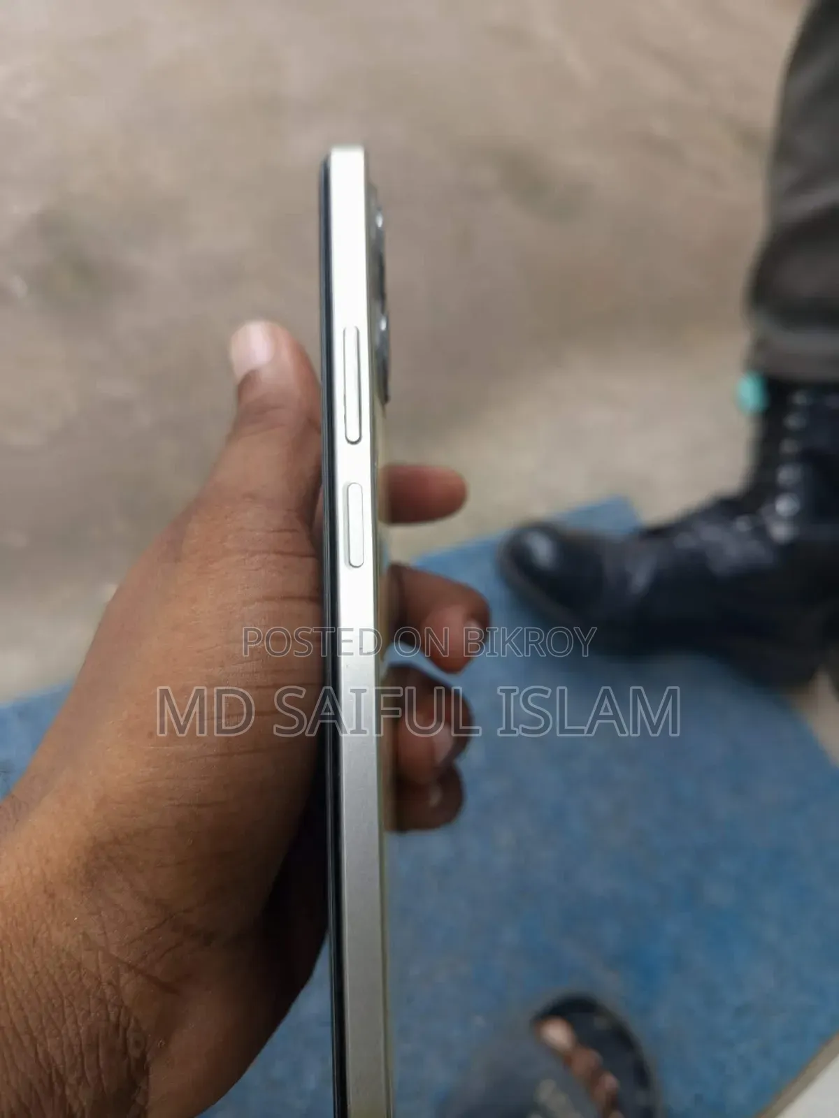 রিয়েলমি নারজো ৫০ ১২৮ জিবি গোল্ড