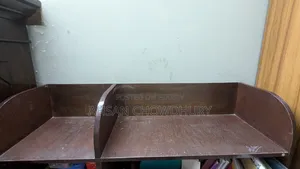 Used Study Table