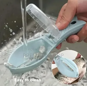 Plastic Fish Scale Remover Tool With Cover Box
