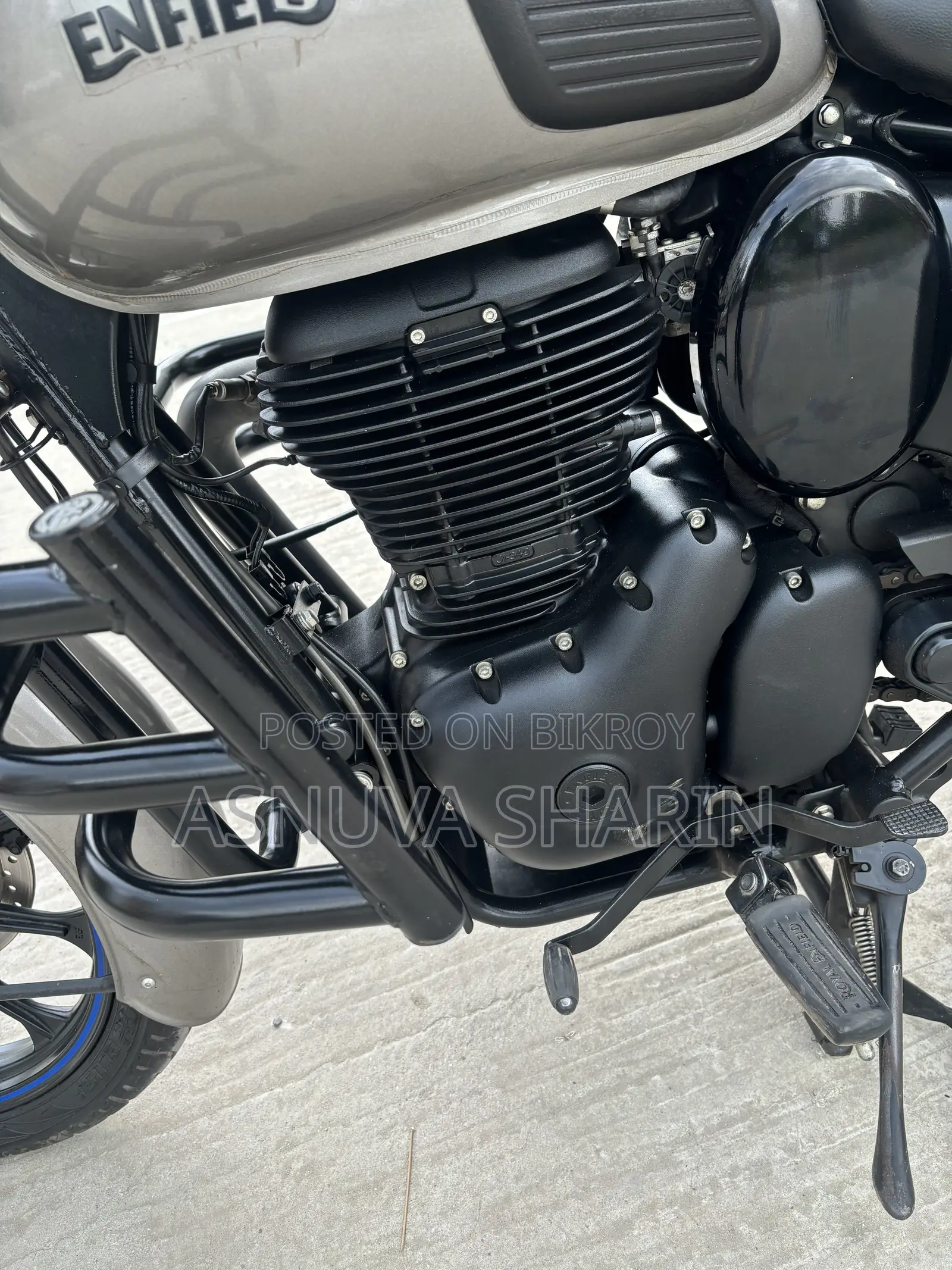 Royal Enfield Classic 350 2025 Gray