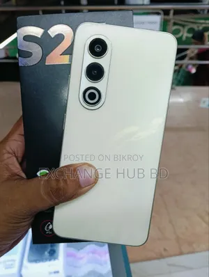 আইটেল এস২৫ ১২৮ জিবি গোল্ড