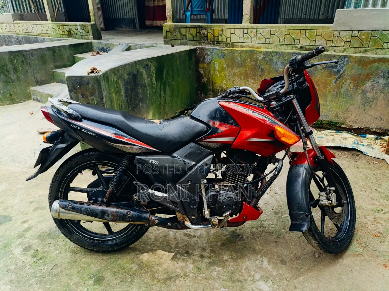 TVS 2011 Red