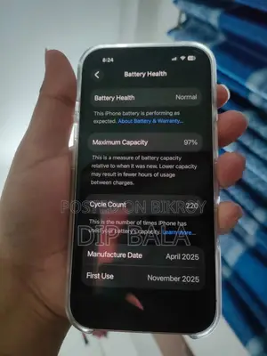 অ্যাপল আইফোন ১৬ ১২৮ জিবি হোয়াইট