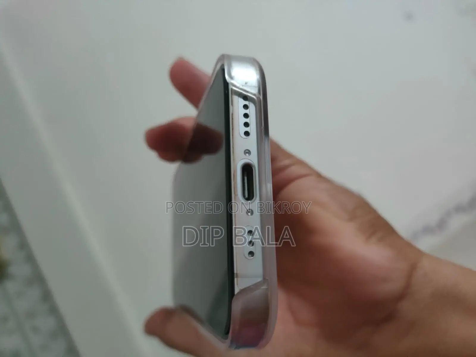 Apple iPhone 16 128 GB White