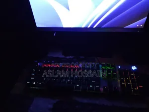 আরজিবি ব্যাকলাইট সহ মেকানিক্যাল কিবোর্ড