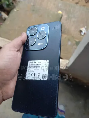 ইনফিনিক্স হট ৪০ ১২৮ জিবি ব্ল্যাক