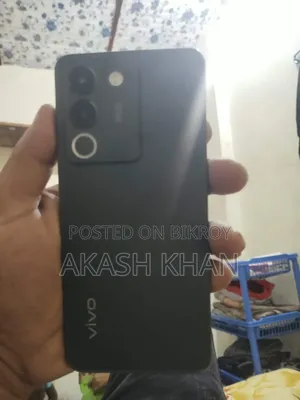 ভিভো ওয়াই ২০০ ২৫৬ জিবি ব্ল্যাক