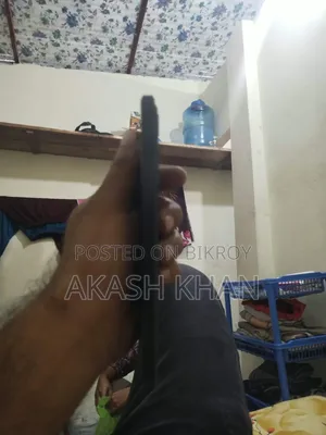 ভিভো ওয়াই ২০০ ২৫৬ জিবি ব্ল্যাক