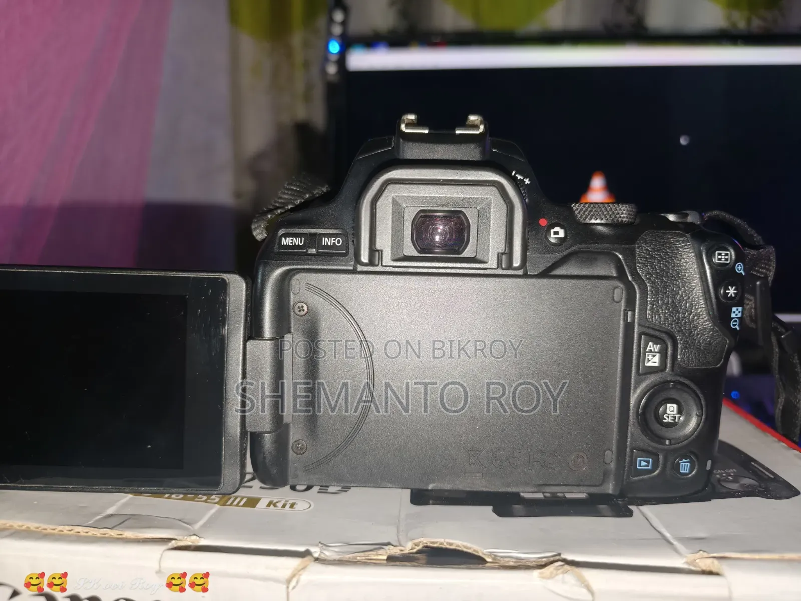 Canon 250D
