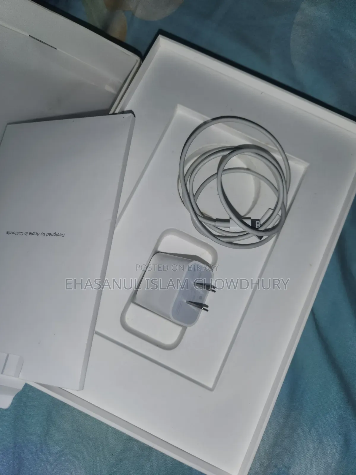 Original iPhone Charger (Adapter, Cable)
