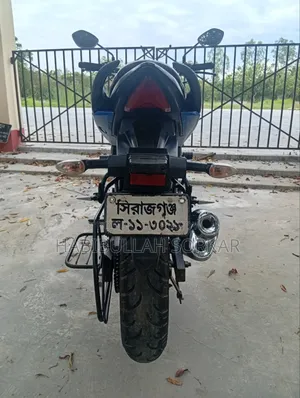 সুজুকি জিক্সার ২০১৯ নীল