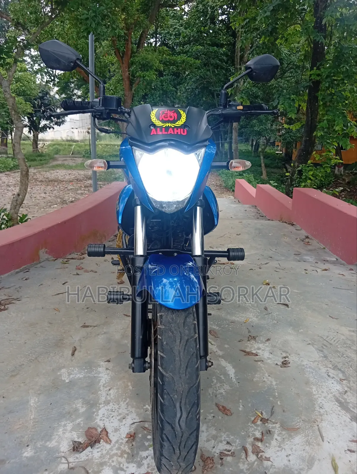 সুজুকি জিক্সার ২০১৯ নীল