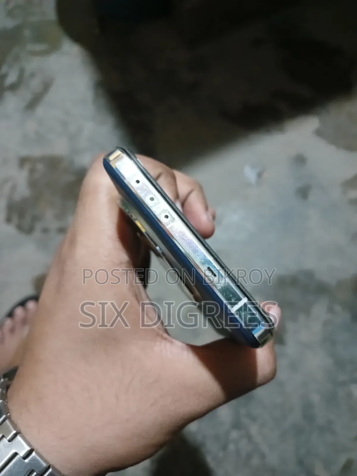 ওয়ানপ্লাস ১৩ ৫১২ জিবি নীল