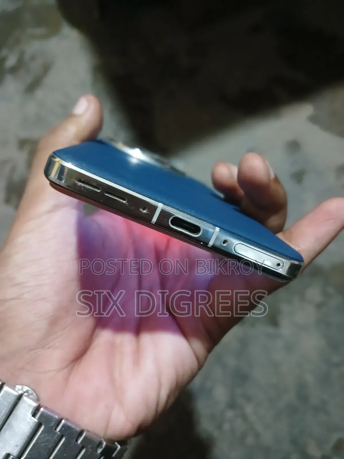 ওয়ানপ্লাস ১৩ ৫১২ জিবি নীল