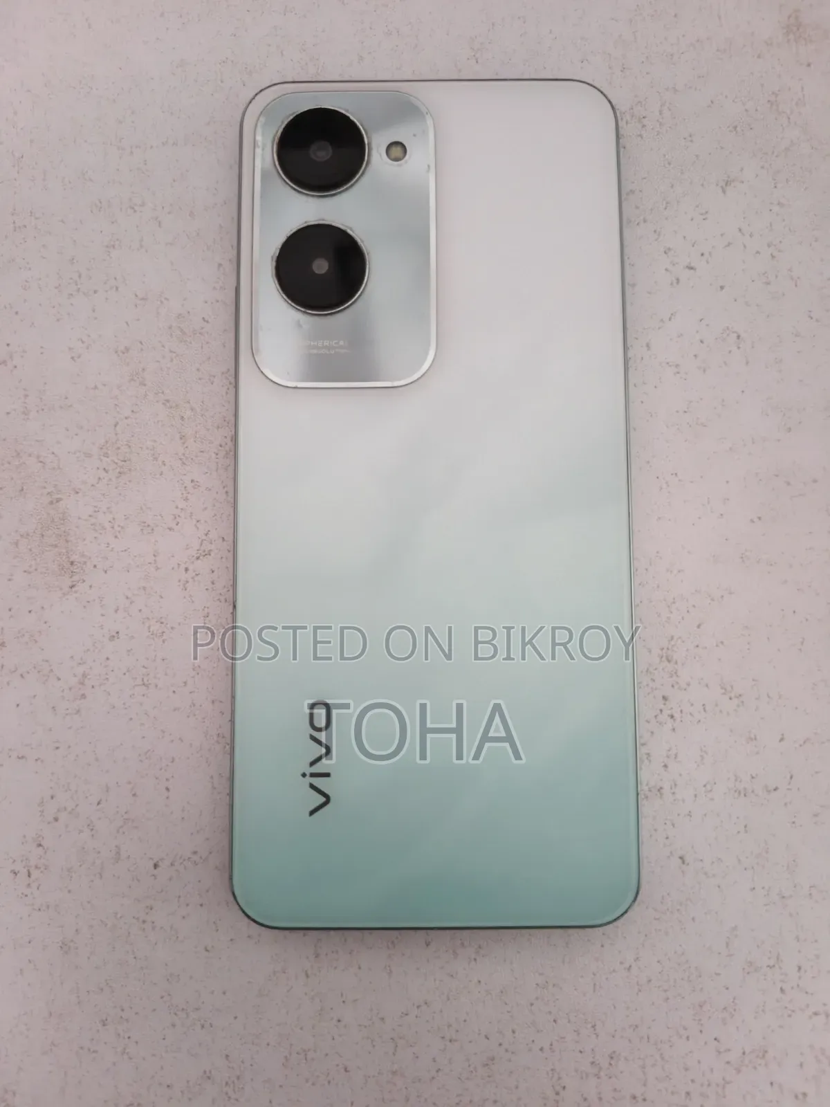 Vivo Y18 128 GB