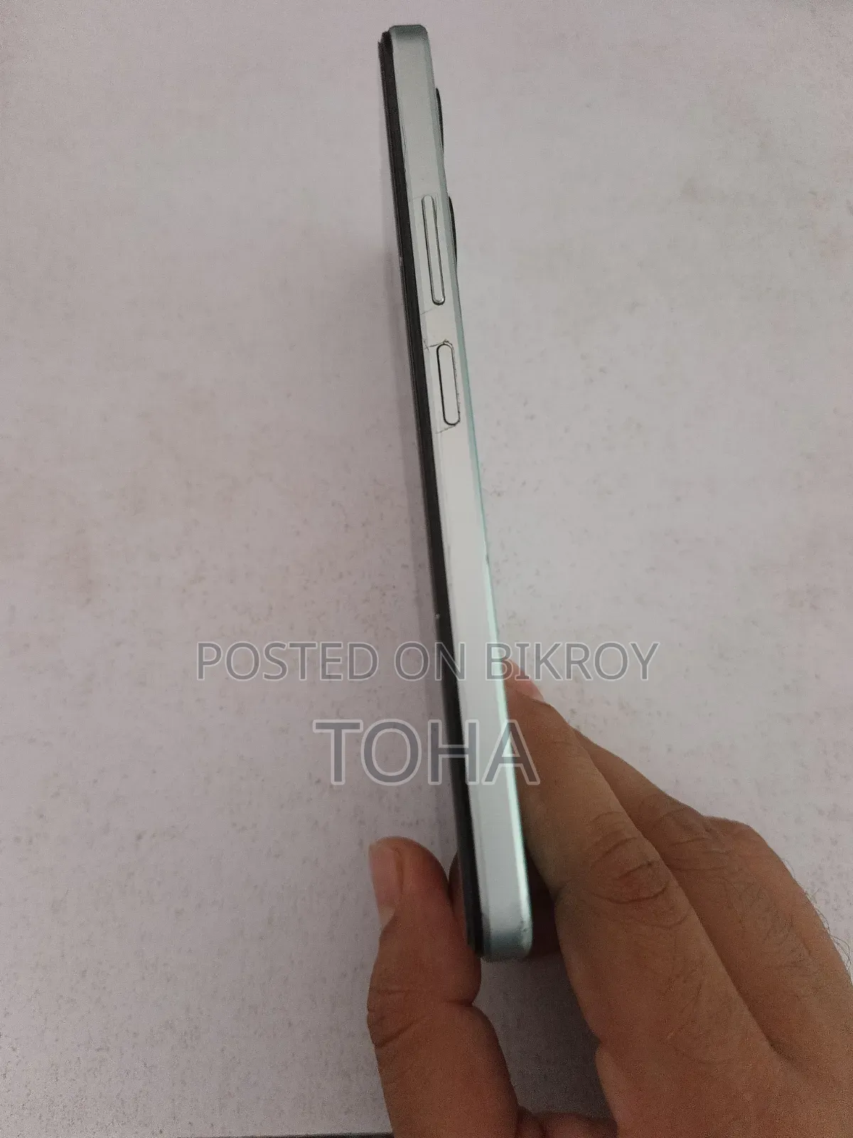 Vivo Y18 128 GB