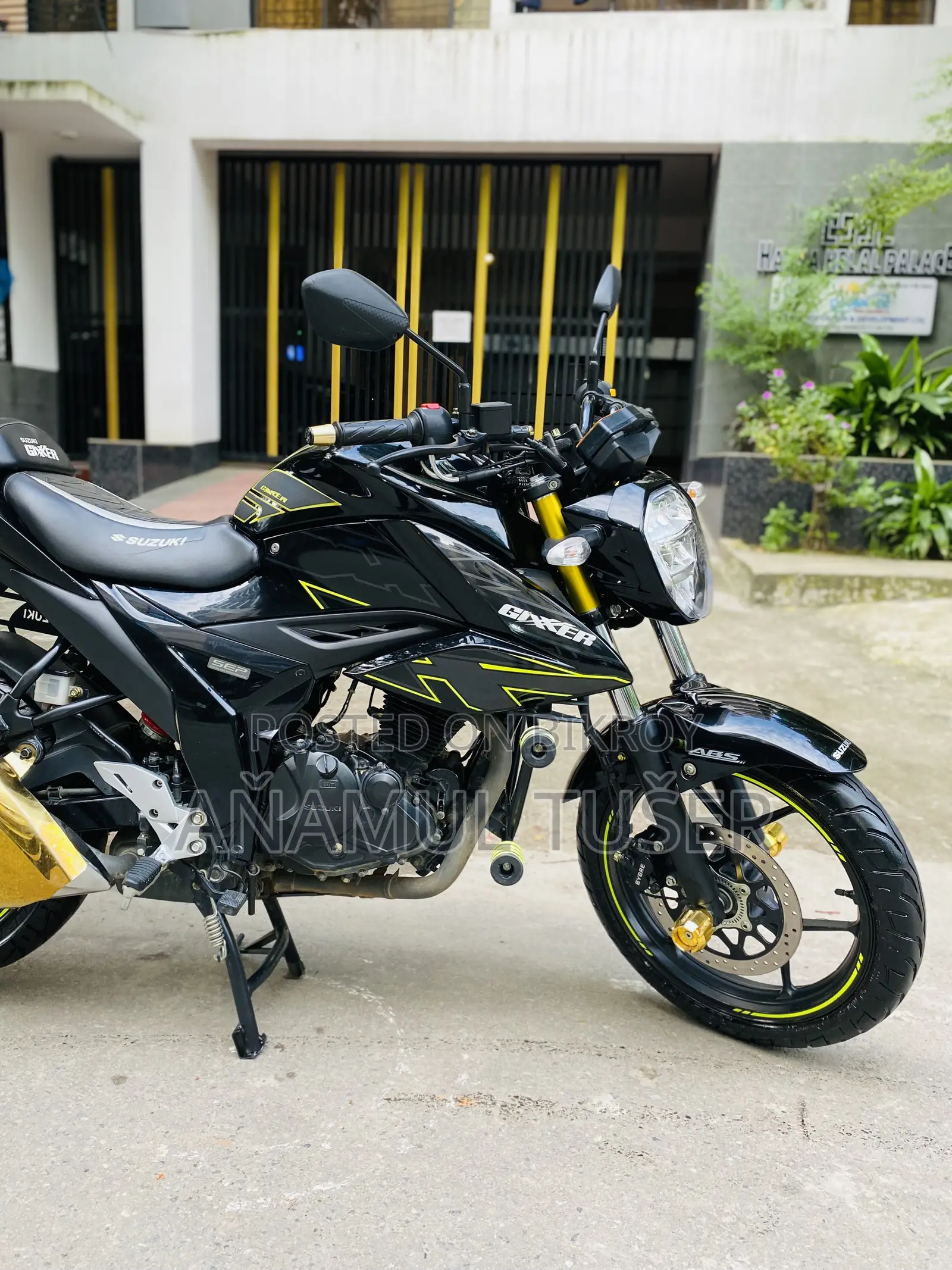 Suzuki Gixxer 2025 Black