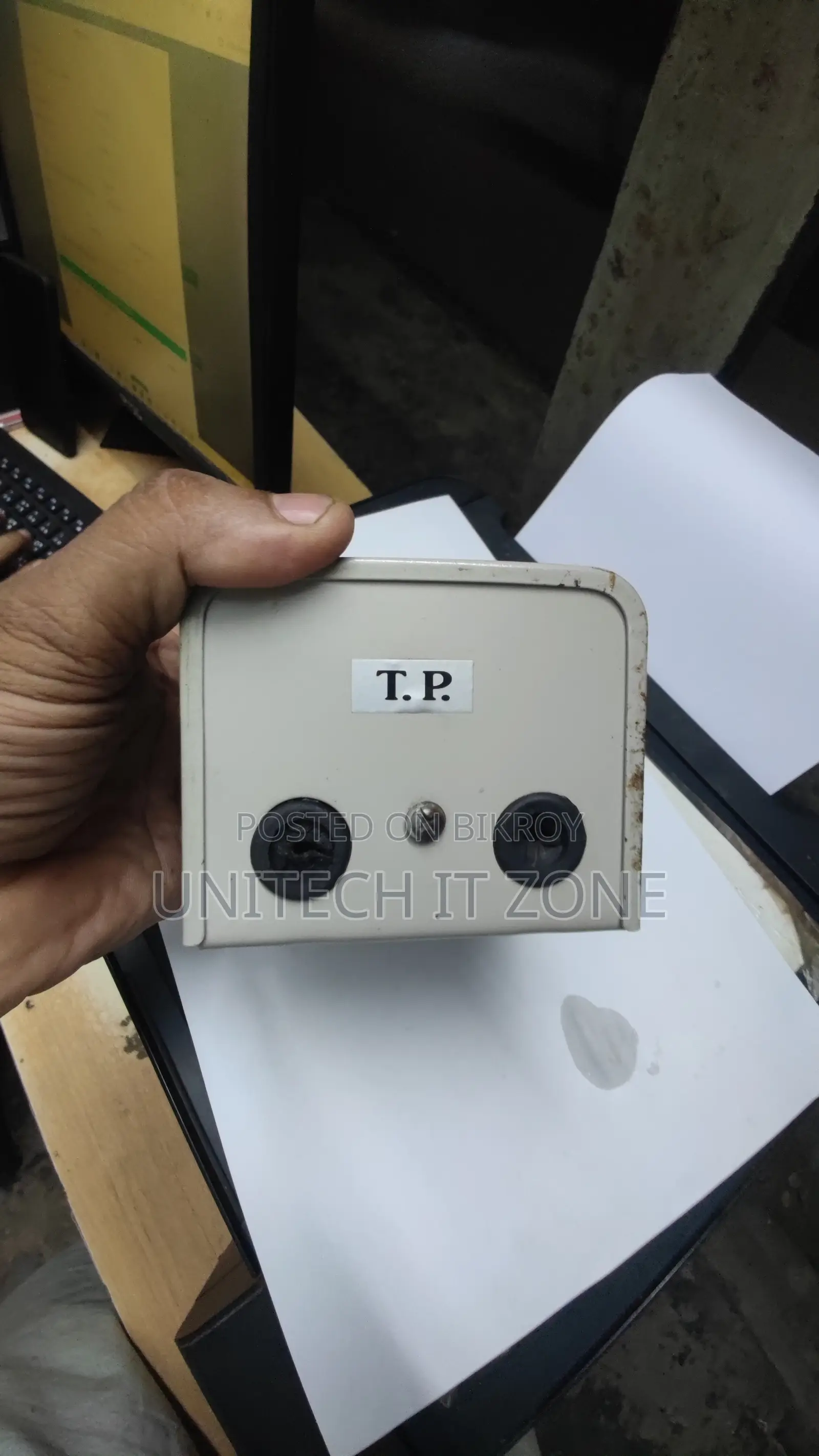 Lotus LT Control Switch 32A (Change Over Switch)