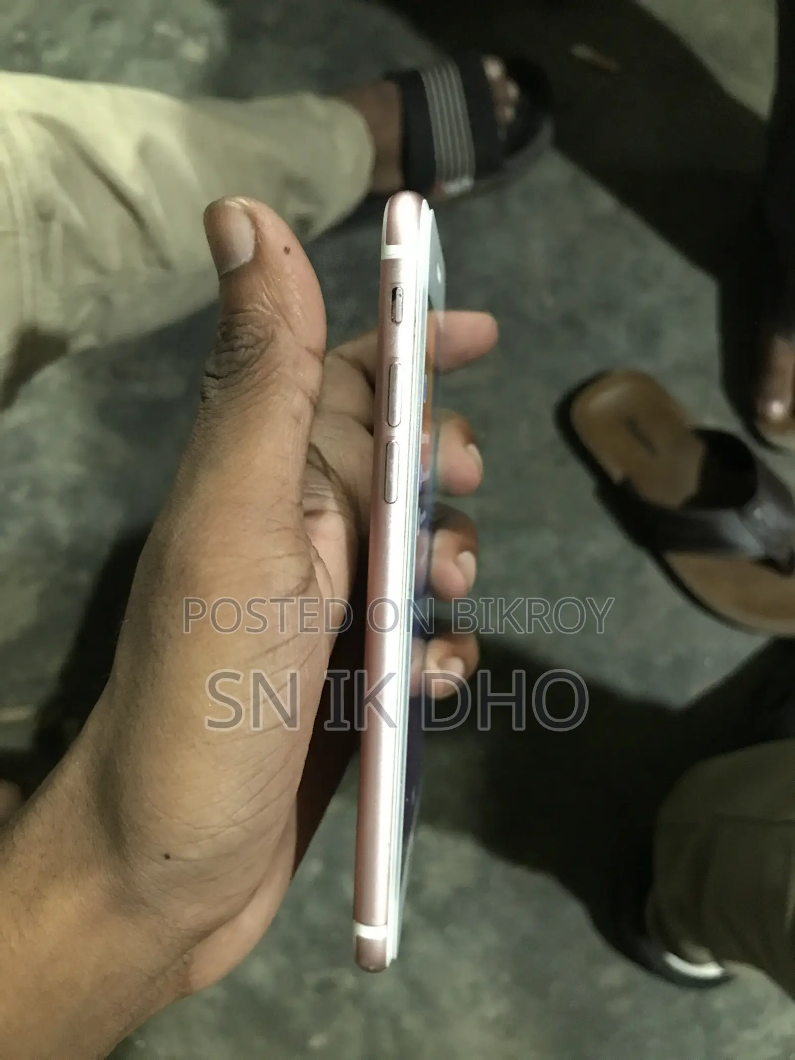 New Apple iPhone 7 256 GB Gold