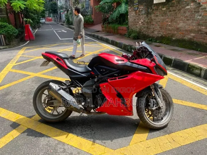 Taro GP 1 V3 2021 Red