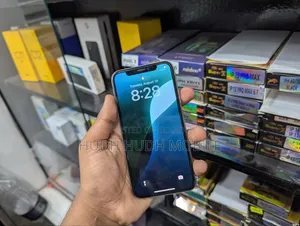 অ্যাপল আইফোন এক্সএস ২৫৬ জিবি সাদা
