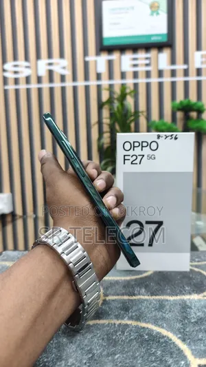 Oppo F27 128 GB Blue