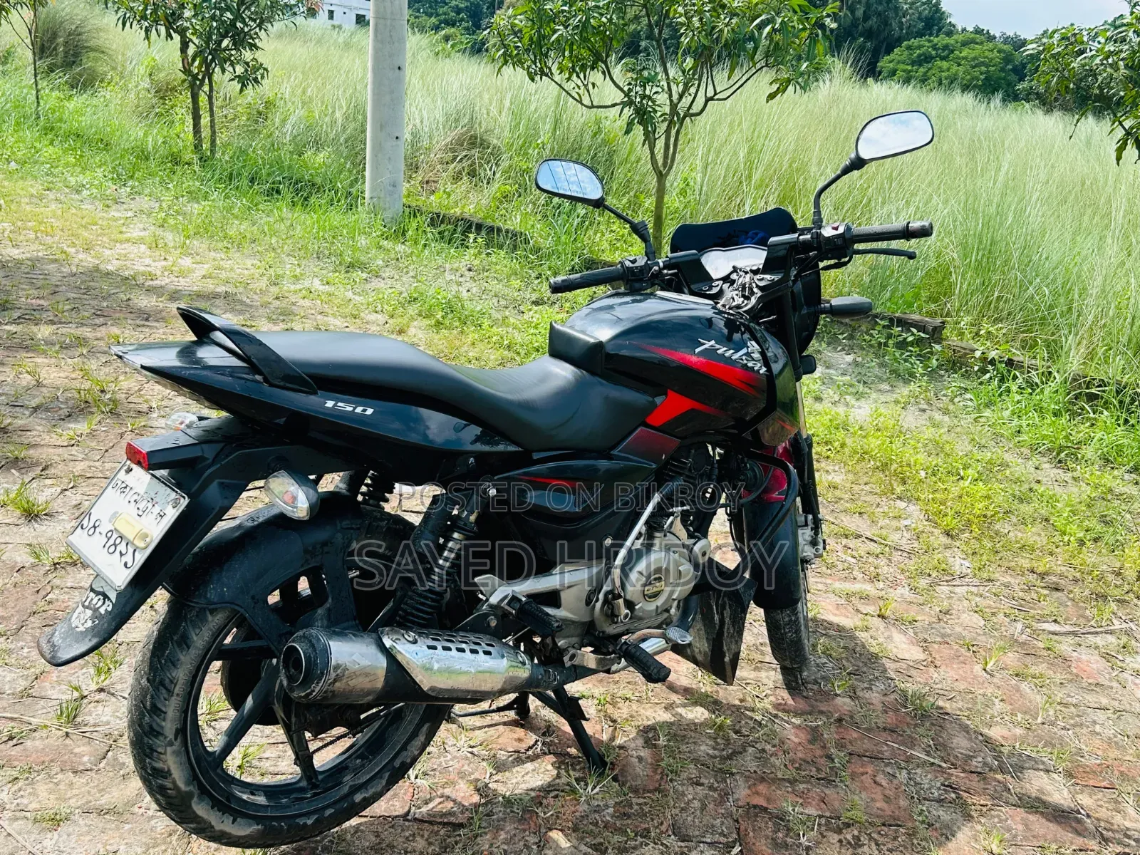 Bajaj Pulsar 150 2012 Red