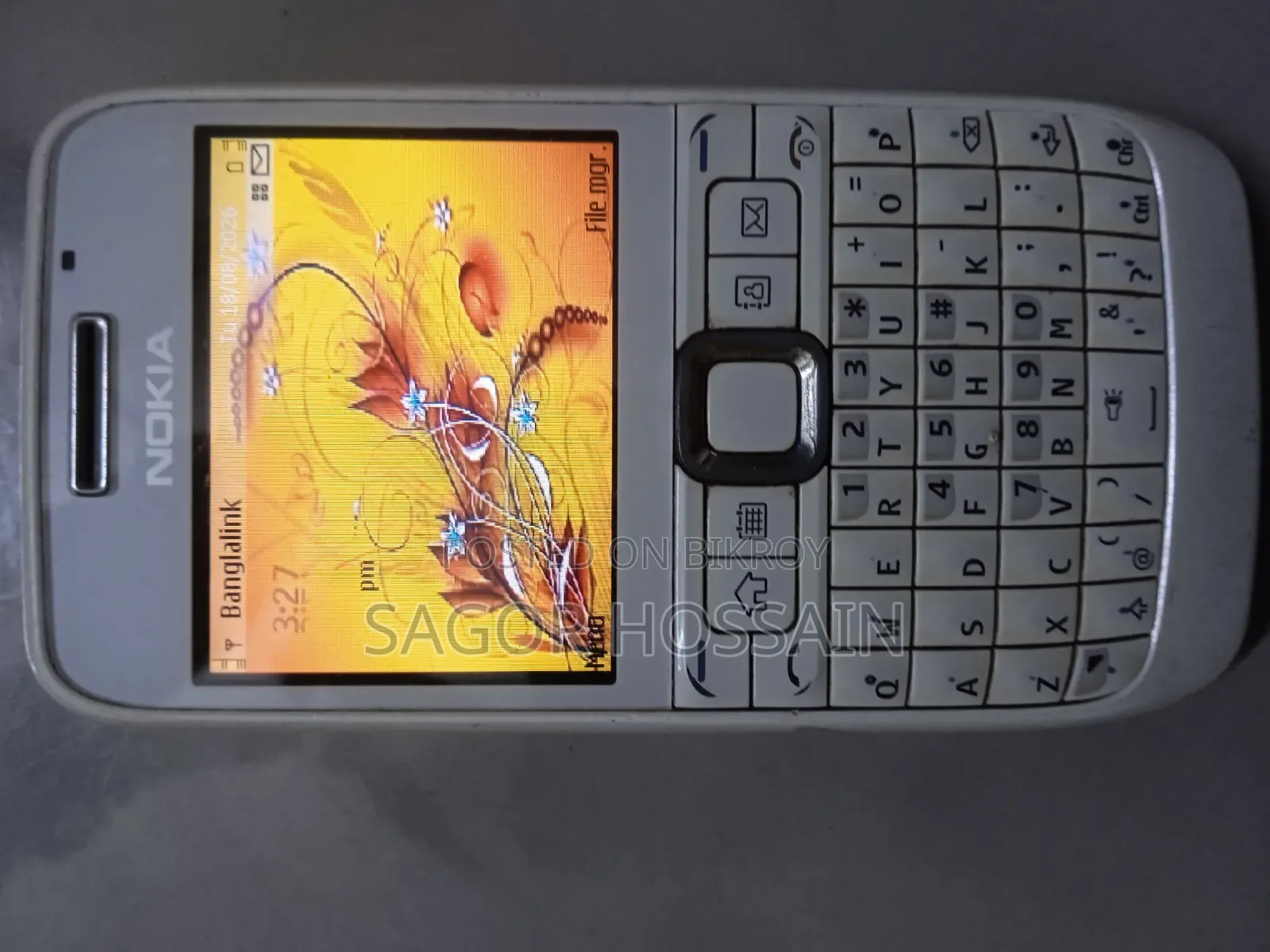 Nokia E63 White