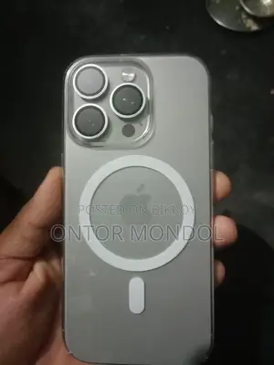 অ্যাপল আইফোন ১৬ প্রো ২৫৬ জিবি সিলভার