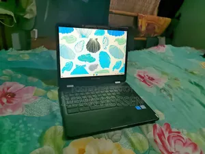 Laptop Samsung Chromebook Pro 4GB Intel Core I3 HDD+SSD 32GB