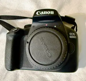 DSLR Camera