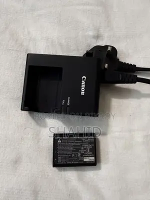 DSLR Camera
