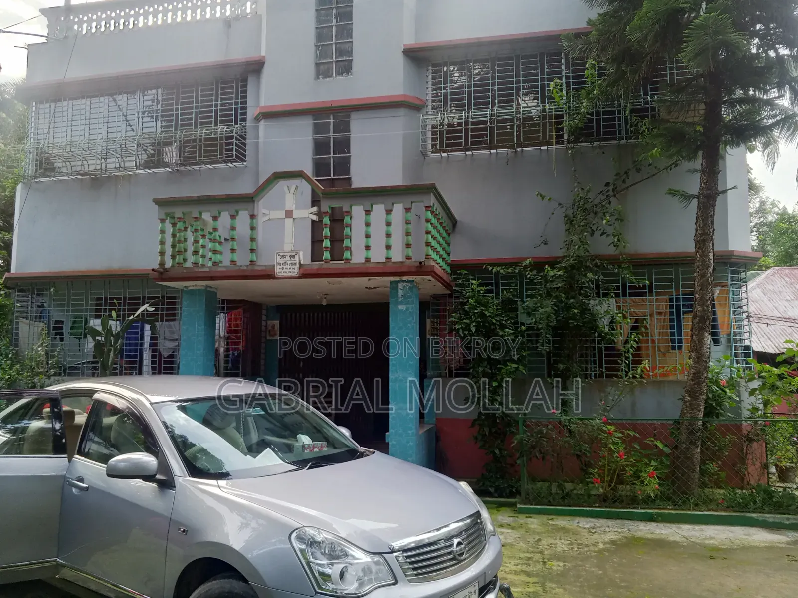 নিসান ব্লুবার্ড সিলফি ২০০৬ গ্রে