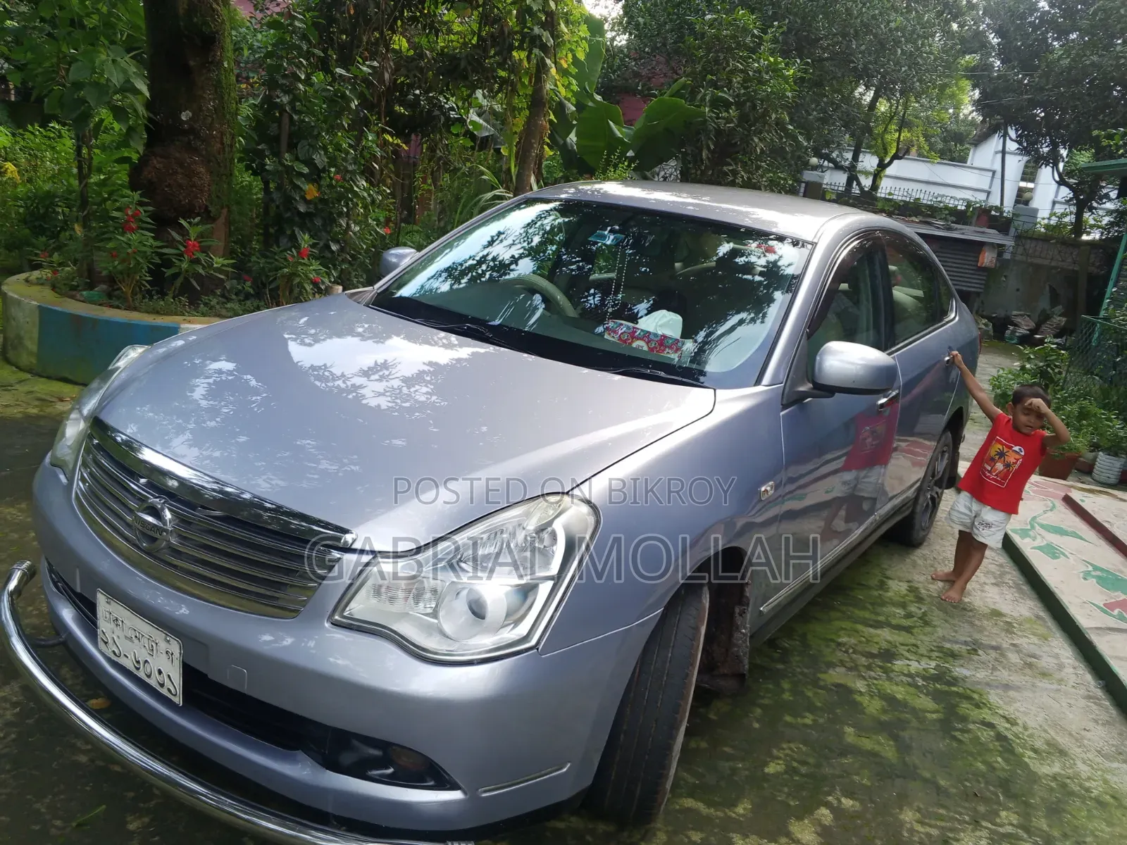 নিসান ব্লুবার্ড সিলফি ২০০৬ গ্রে