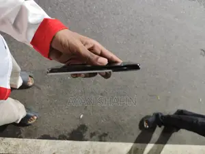 স্যামসাং গ্যালাক্সি এস২১ ৫জি ২৫৬ জিবি হোয়াইট