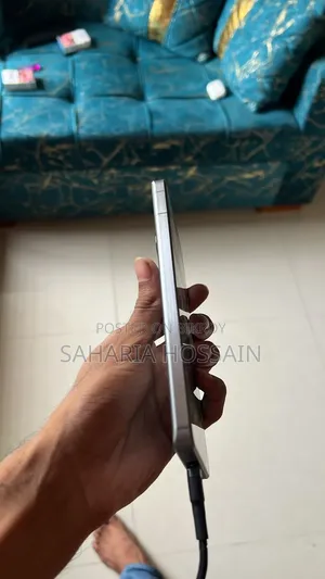 নিউ শার্প অ্যাকোস আর৭ ২৫৬ জিবি সিলভার
