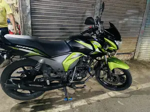 টিভিএস স্ট্রাইকার ১২৫ ২০১৯ সবুজ