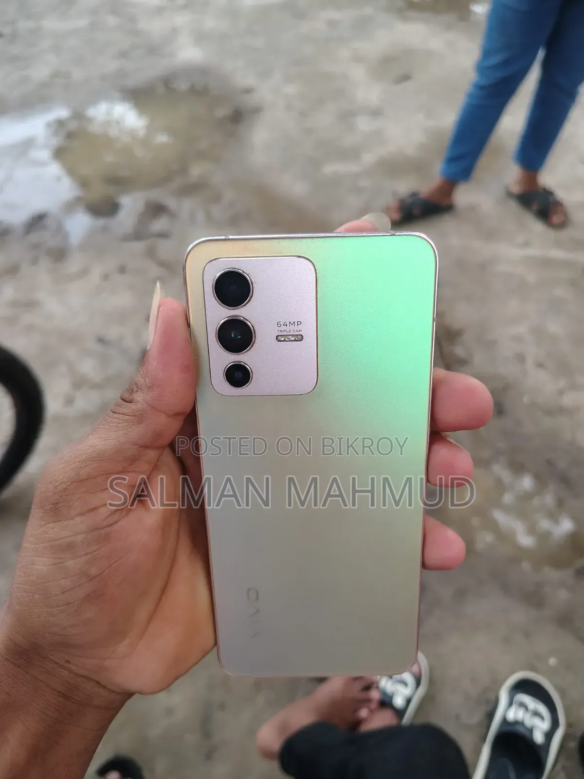 Vivo V23 5G 128 GB Gold