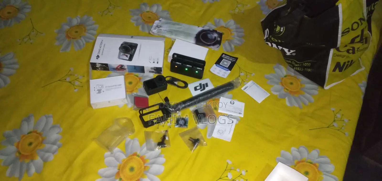 DJI Action 4 Adventure Combo