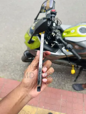 অ্যাপল আইফোন ১২ প্রো ১২৮ জিবি গ্রাফাইট