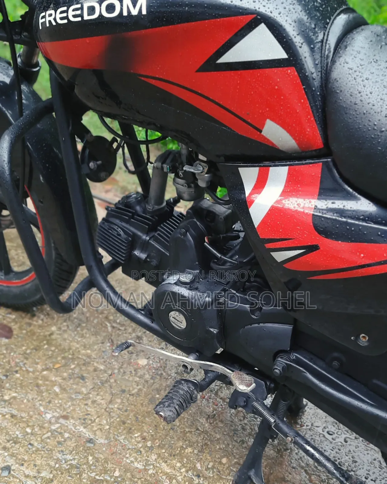 Royal Motorcycle 2015 Black