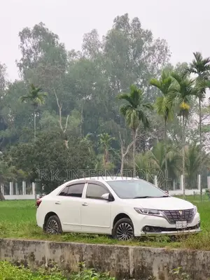 Toyota Premio 1.5 Front-Wheel Drive 2012 Pearl