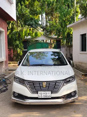 Toyota Premio 1.5 Front-Wheel Drive 2012 Pearl