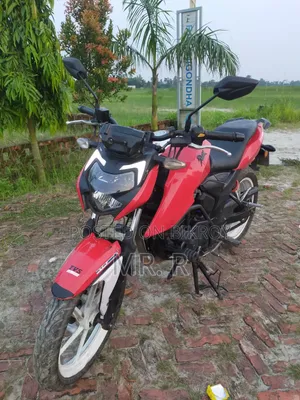 টিভিএস আপাচে আরটিআর ১৬০ ৪ভি ২০২২ রেড